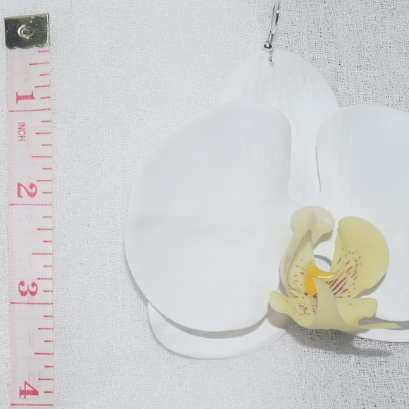 White Phalaenopsis Orchid True Touch Artificial Earrings. - Picture 9 of 10